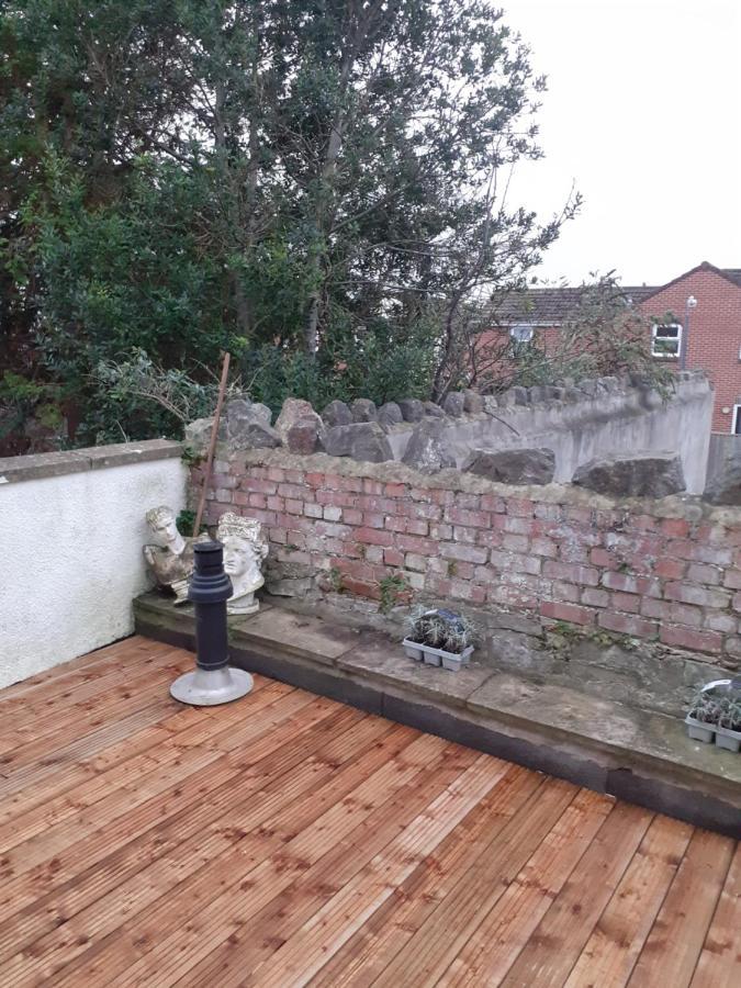 Characterful Cottage Near The Sea, Beach, Pier & Shops Weston-super-Mare Exterior photo